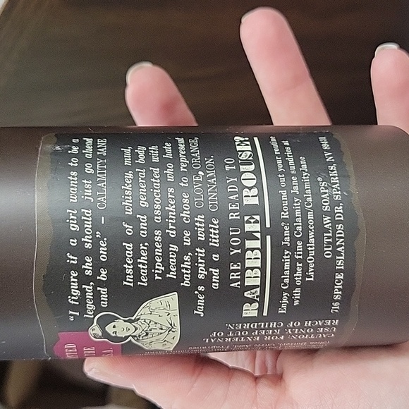 Outlaw Calamity Jane Body Wash 8 oz BRAND NEW! Smells, so good! Natur… - Picture 4 of 6